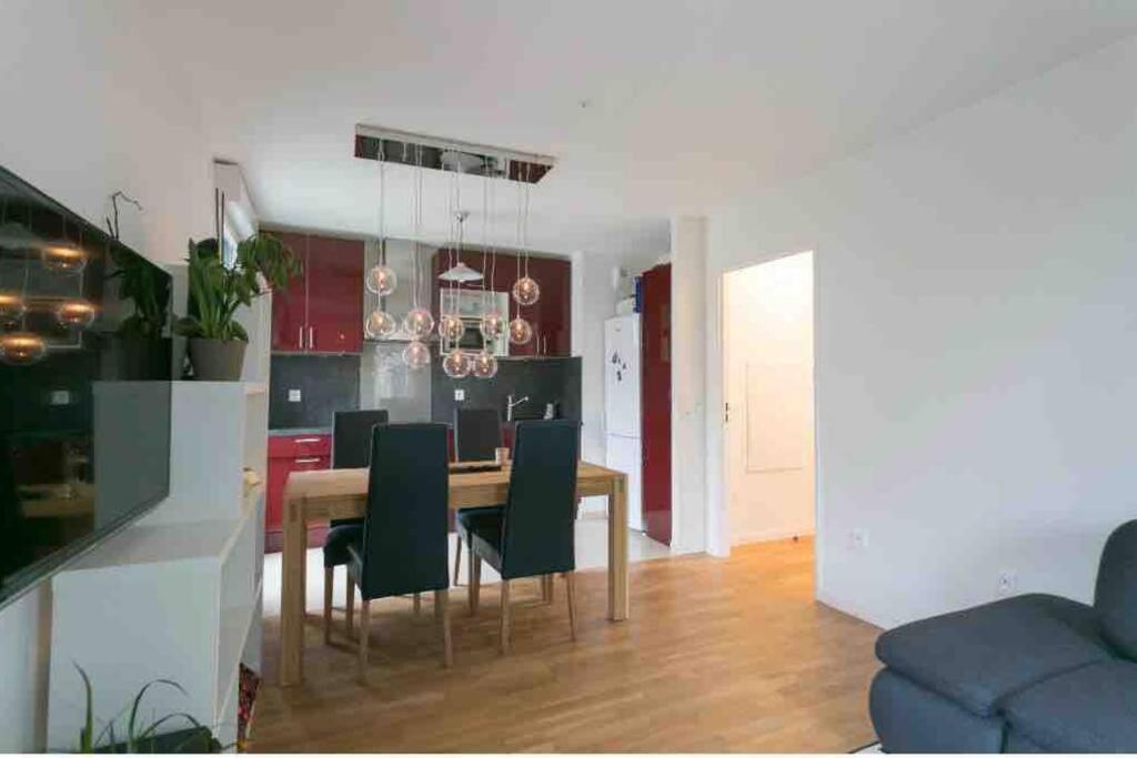 Cozy & Quiet Getaway Just 300M From Paris With Free Private Parking Apartment Gentilly Exterior foto